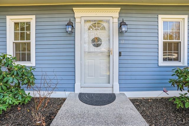 61 Hillando Dr, Shrewsbury, MA 01545