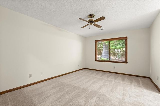 20 Sweetwood Court, Roswell, GA 30076