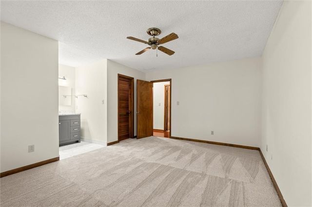 20 Sweetwood Court, Roswell, GA 30076
