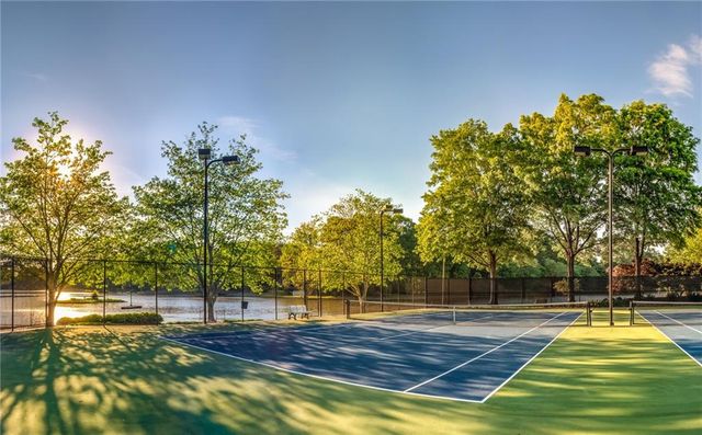 20 Sweetwood Court, Roswell, GA 30076