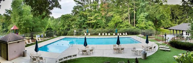 20 Sweetwood Court, Roswell, GA 30076