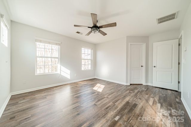 18426 W Catawba Avenue, Cornelius, NC 28031