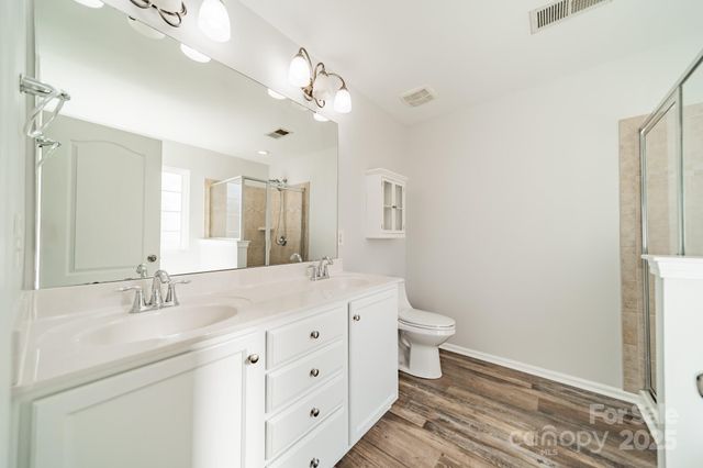 18426 W Catawba Avenue, Cornelius, NC 28031