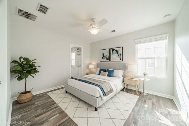 18426 W Catawba Avenue, Cornelius, NC 28031