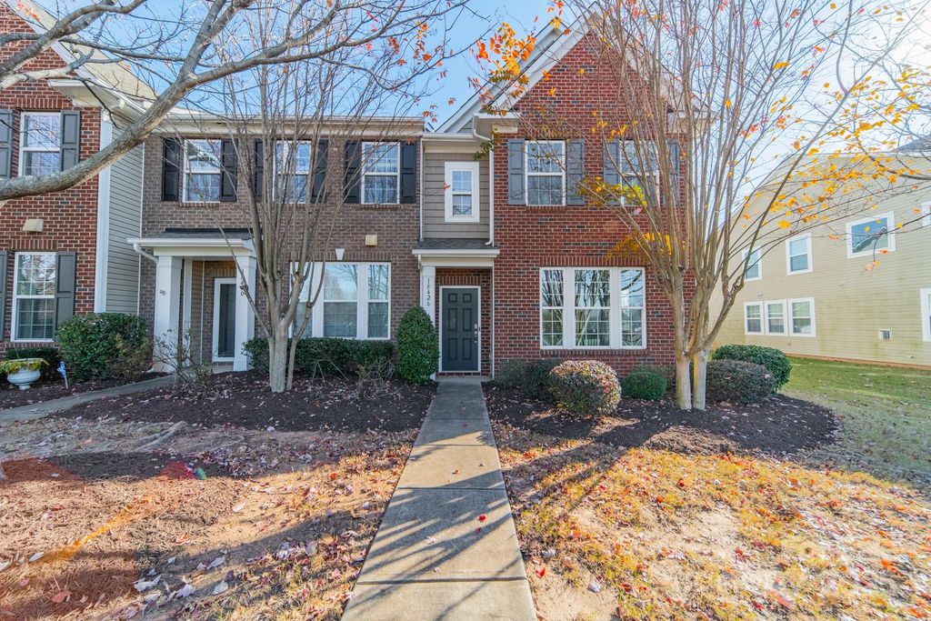 18426 W Catawba Avenue, Cornelius, NC 28031