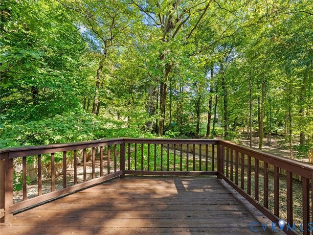 401 Grinell Dr, Chesterfield, VA 23236