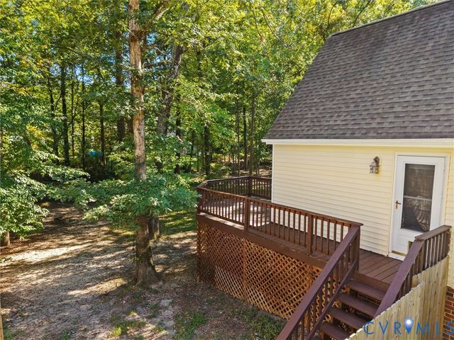 401 Grinell Dr, Chesterfield, VA 23236
