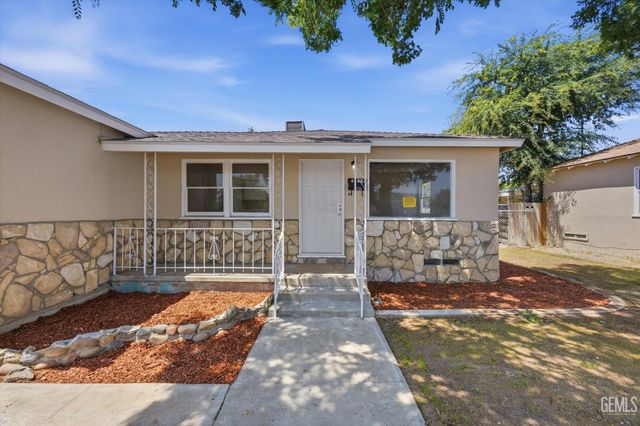 1813 N esther, Bakersfield, CA 93308