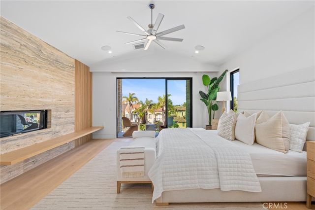 520 11th Street, Huntington Beach, CA 92648