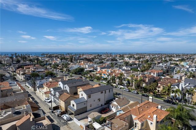 520 11th Street, Huntington Beach, CA 92648