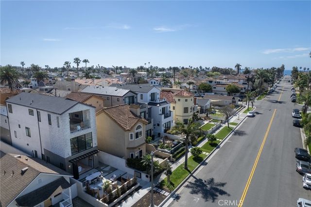 520 11th Street, Huntington Beach, CA 92648
