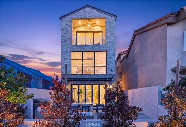 520 11th Street, Huntington Beach, CA 92648
