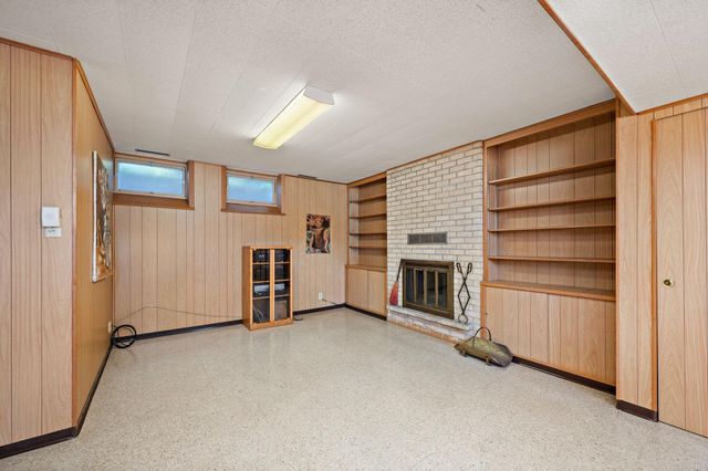 6305 Maloney Avenue, Edina, MN 55343