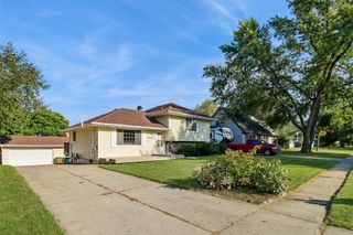 625 22nd Avenue SW, Altoona, IA 50009
