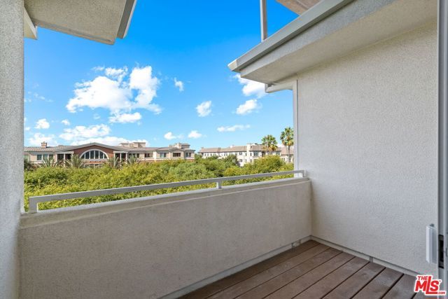 13200 Pacific Promenade 438, Los Angeles, CA 90094