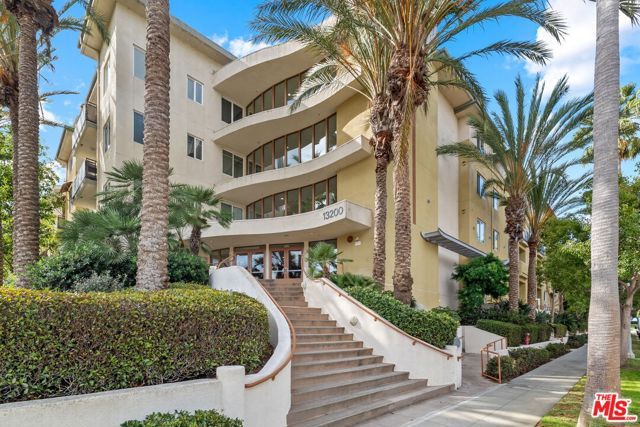 13200 Pacific Promenade 438, Los Angeles, CA 90094