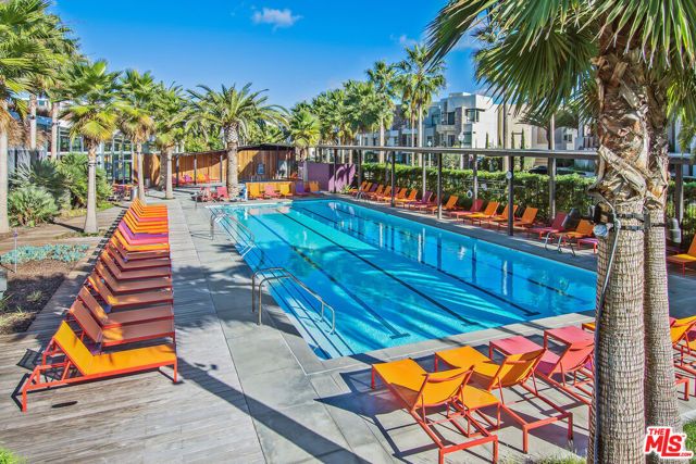 13200 Pacific Promenade 438, Los Angeles, CA 90094