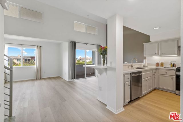 13200 Pacific Promenade 438, Los Angeles, CA 90094