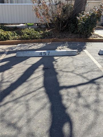 2439 S Xanadu Way B, Aurora, CO 80014