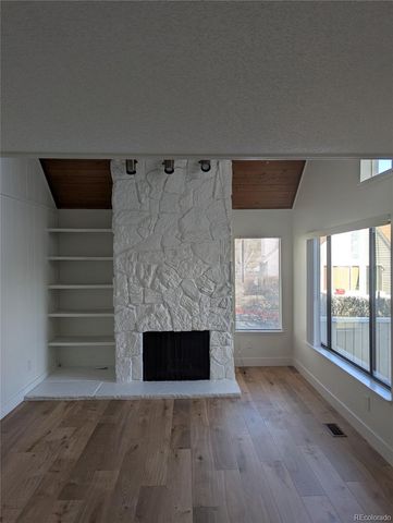 2439 S Xanadu Way B, Aurora, CO 80014