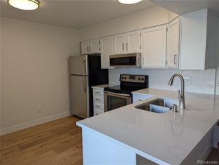 2439 S Xanadu Way B, Aurora, CO 80014