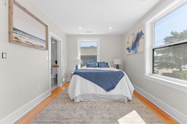 194 Washington Ave 3, Winthrop, MA 02152