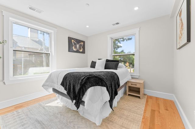 194 Washington Ave 3, Winthrop, MA 02152