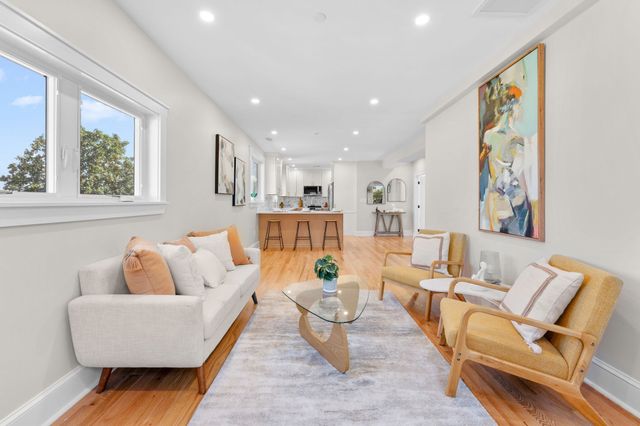 194 Washington Ave 3, Winthrop, MA 02152