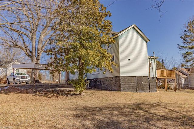 319 Cherry Street, Eden, NC 27288