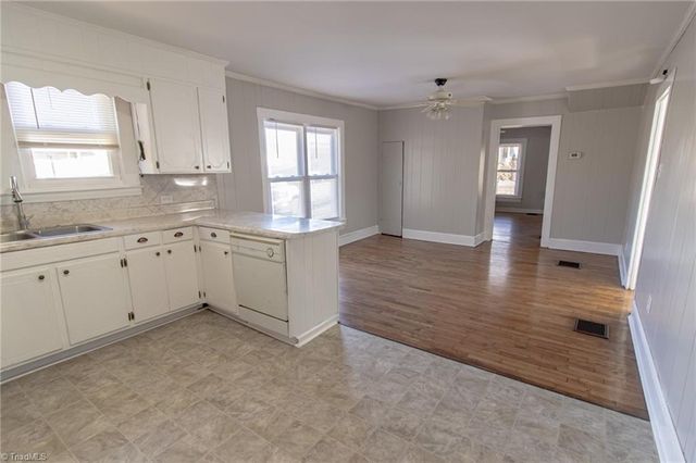 319 Cherry Street, Eden, NC 27288