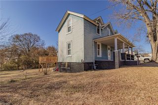 319 Cherry Street, Eden, NC 27288