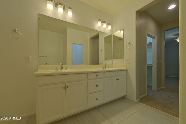 14989 W WILSHIRE Drive, Goodyear, AZ 85395