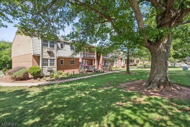 514 Andria Ave 164, Hillsborough Twp., NJ 08844