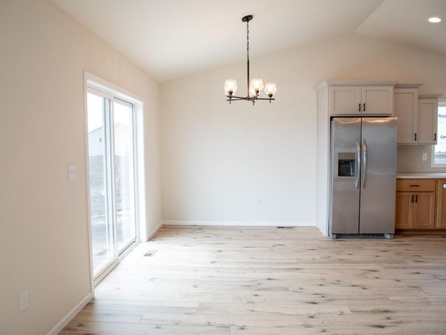 1474 66th Avenue S, Fargo, ND 58104