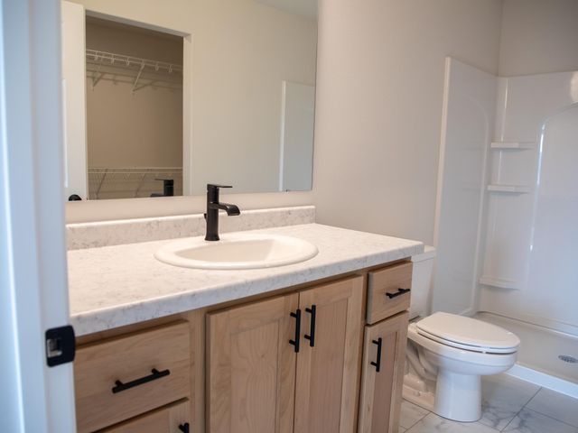 1474 66th Avenue S, Fargo, ND 58104