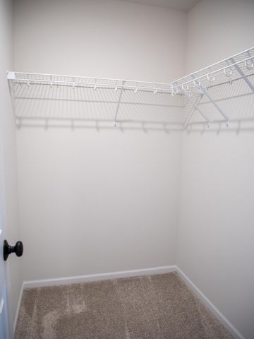 1474 66th Avenue S, Fargo, ND 58104