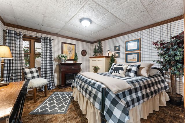 17635 White Oak Avenue, Lowell, IN 46356