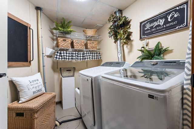 17635 White Oak Avenue, Lowell, IN 46356