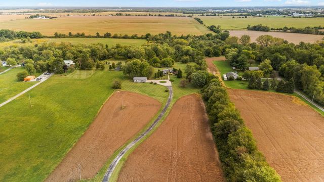 17635 White Oak Avenue, Lowell, IN 46356