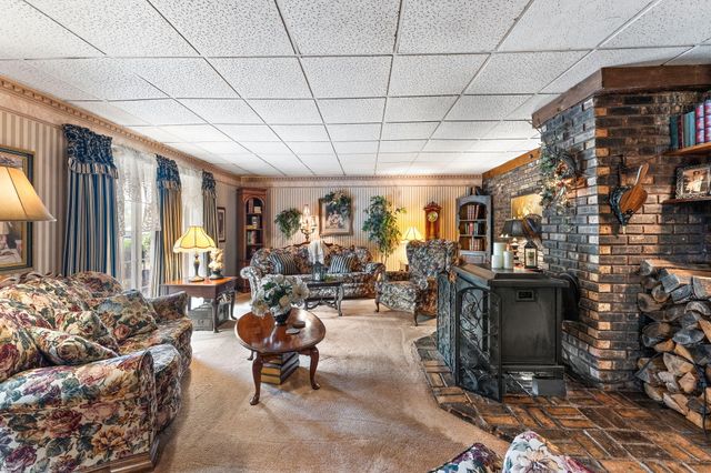 17635 White Oak Avenue, Lowell, IN 46356