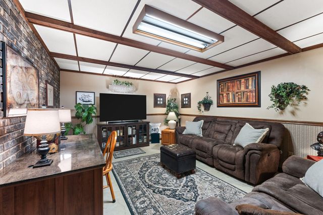 17635 White Oak Avenue, Lowell, IN 46356