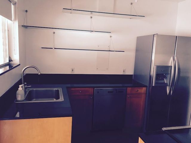 30 Park Drive 15, Bal Harbour, FL 33154