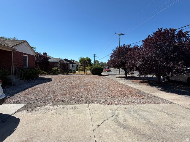 562 N 1000 W, Salt Lake City, UT 84116