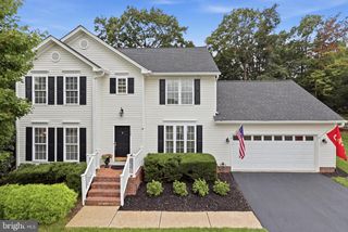 11728 HOOVER LN, Fredericksburg, VA 22407