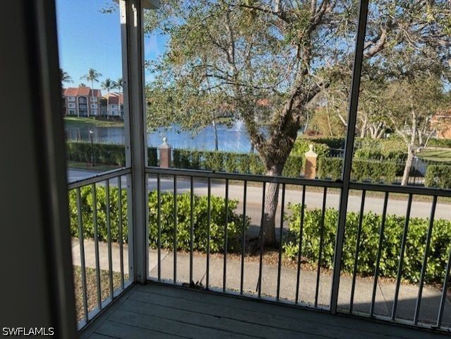 1390 Wildwood Lakes BLVD 8, Naples, FL 34104