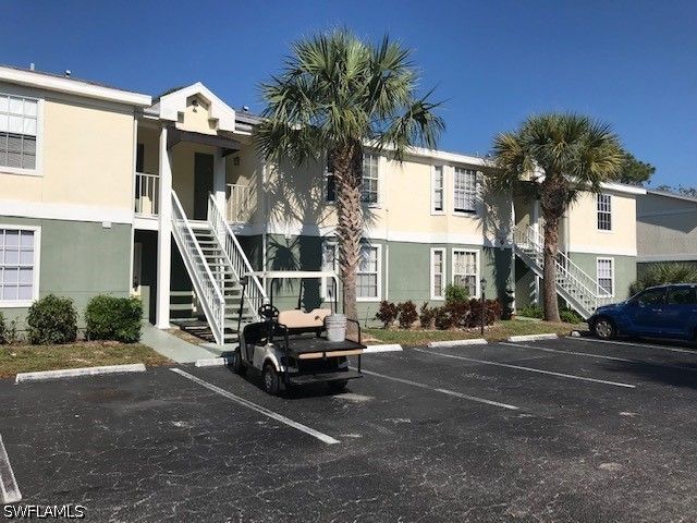 1390 Wildwood Lakes BLVD 8, Naples, FL 34104