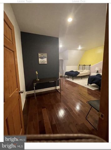 1316 WALNUT ST, Philadelphia, PA 19107