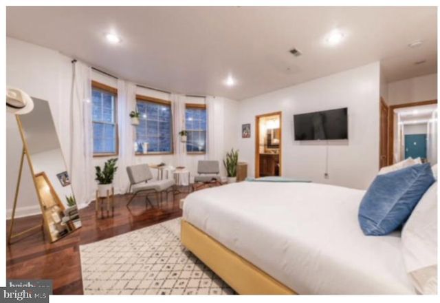 1316 WALNUT ST, Philadelphia, PA 19107