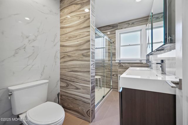 2025 Lesser Parkway, Oakhurst, NJ 07755