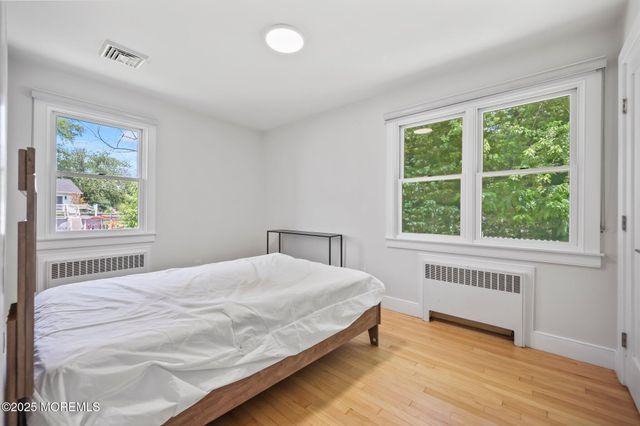 2025 Lesser Parkway, Oakhurst, NJ 07755